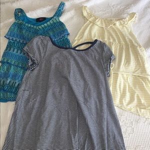 Summer top LOT 3/$12 Closet Clear Out